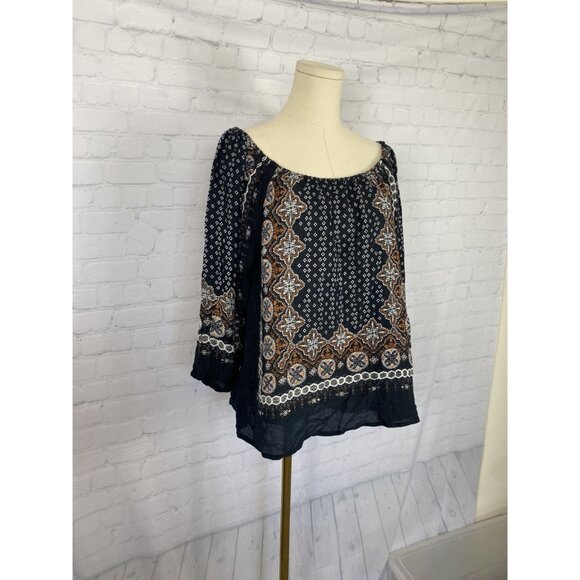 ⭐ 3/$15 Large Boho Chic Off-Shoulder Tunic Blouse With Geometric Paisley Print - Picture 2 of 5